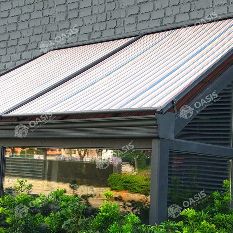 Anti UV Spanish Fabric Electric Shade Awning , Automatic Motorized Sun Shade Awning