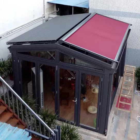Anti UV Spanish Fabric Electric Shade Awning , Automatic Motorized Sun Shade Awning
