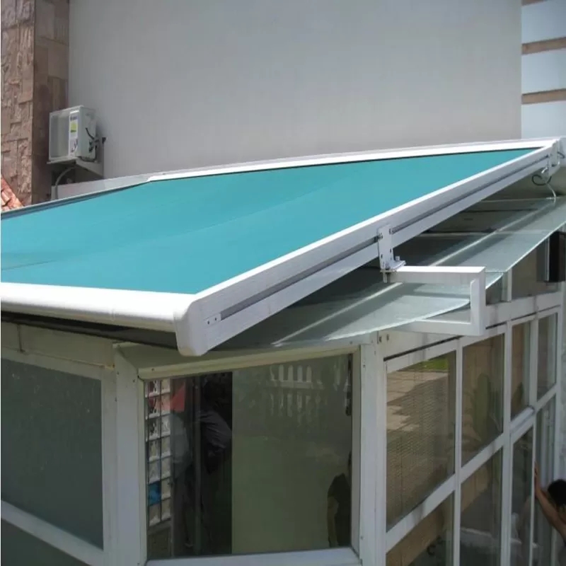 Anti UV Spanish Fabric Electric Shade Awning , Automatic Motorized Sun Shade Awning